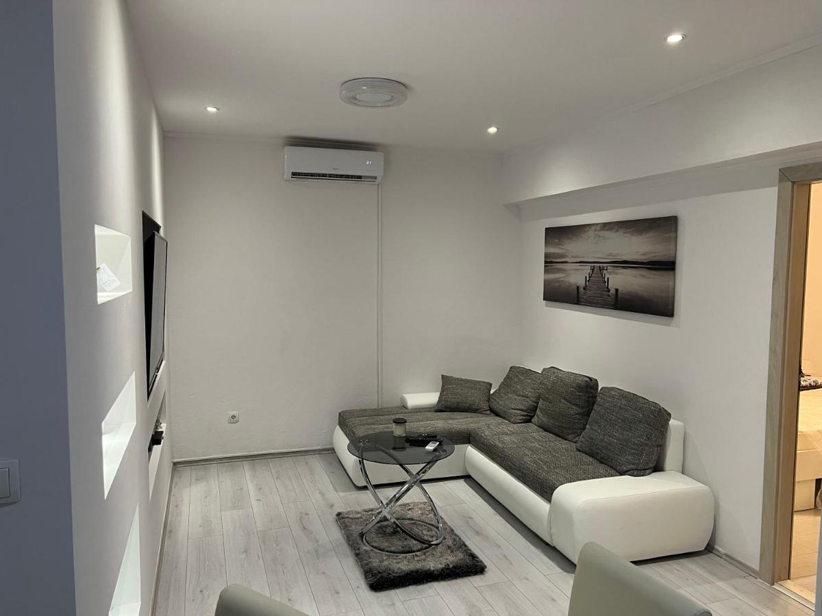 Apartments Pelja Trogir Ngoại thất bức ảnh